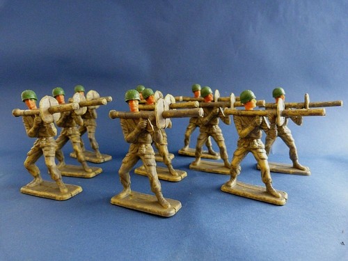 Soldats plastique cofalu - 10,