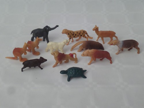 Lot figurines animaux - 12, figurines,
